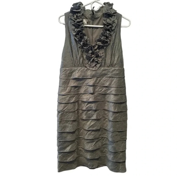 LONDON TIMES PETITES WOMENS SILVER DRESS WEDDING FORMAL SUMMER WINTER SIZE 12P - Picture 1 of 7